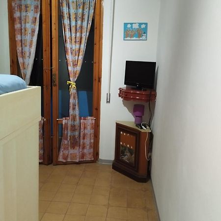 Ferienwohnung 300 Metri Dal Mare Follonica Exterior foto
